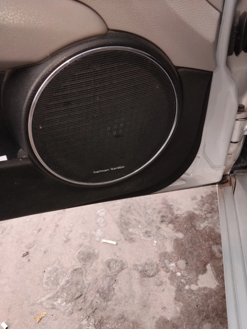 Mercedes-Benz C 320, снимка 6 - Автомобили и джипове - 53169716