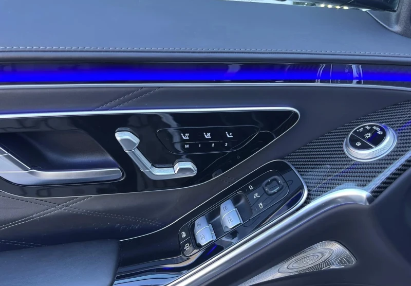 Mercedes-Benz S 63 AMG Long E-Performance 4Matic, снимка 8 - Автомобили и джипове - 53409836