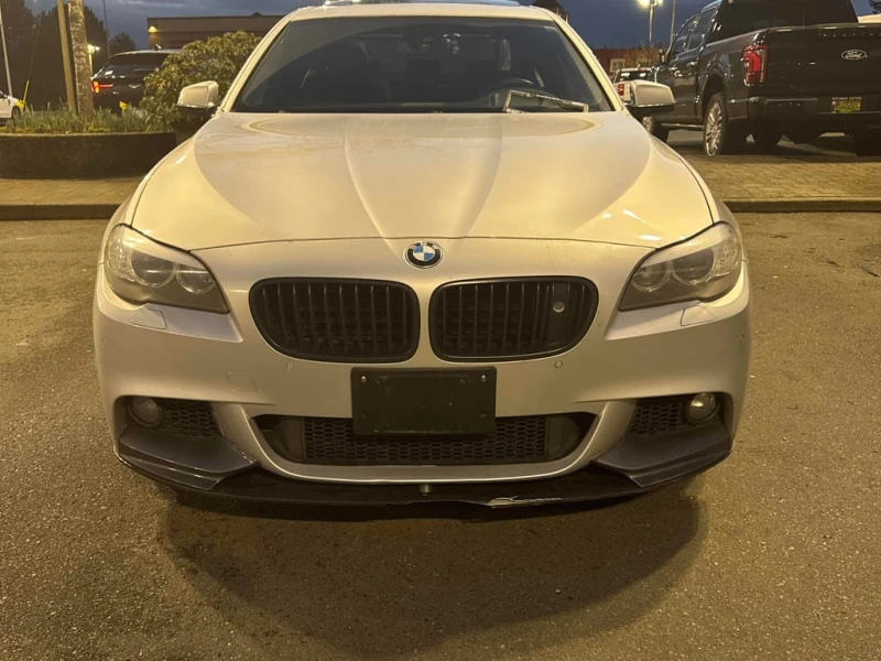 BMW 550 * 550i xDrive * CARFAX * БЕЗ ПЪРВОНАЧАЛНА ВНОСКА, снимка 6 - Автомобили и джипове - 53436742