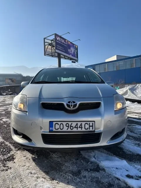 Toyota Auris, снимка 3 - Автомобили и джипове - 48505474