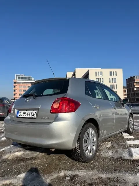 Toyota Auris, снимка 5 - Автомобили и джипове - 48505474