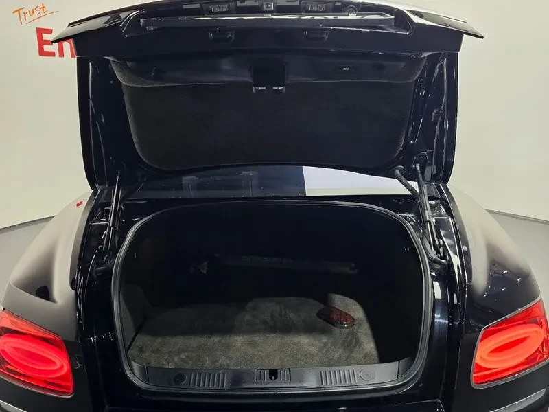 Bentley Flying Spur 6.0 - САМО 30% АВАНС, снимка 15 - Автомобили и джипове - 56222657