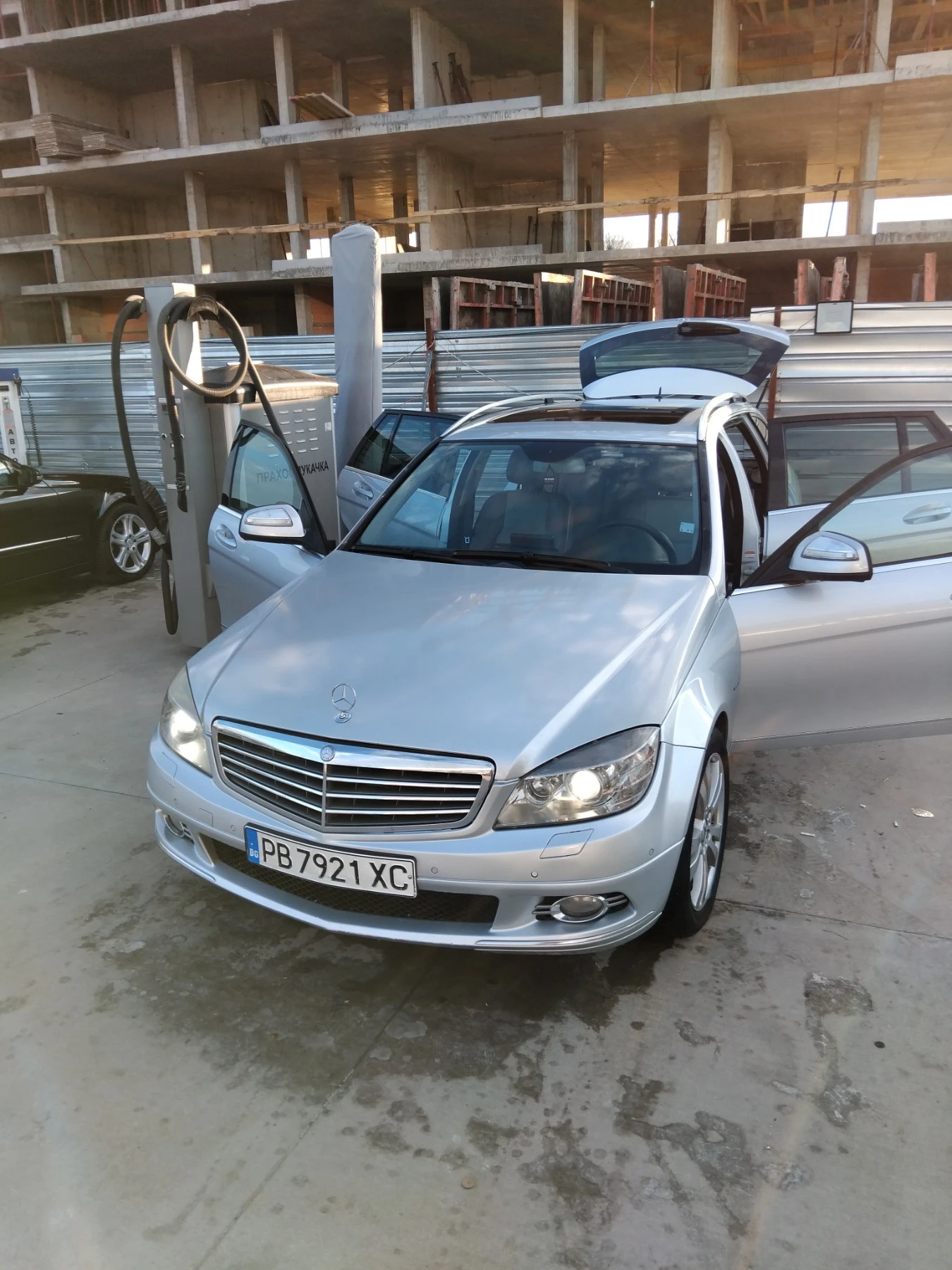 Mercedes-Benz C 320, снимка 1