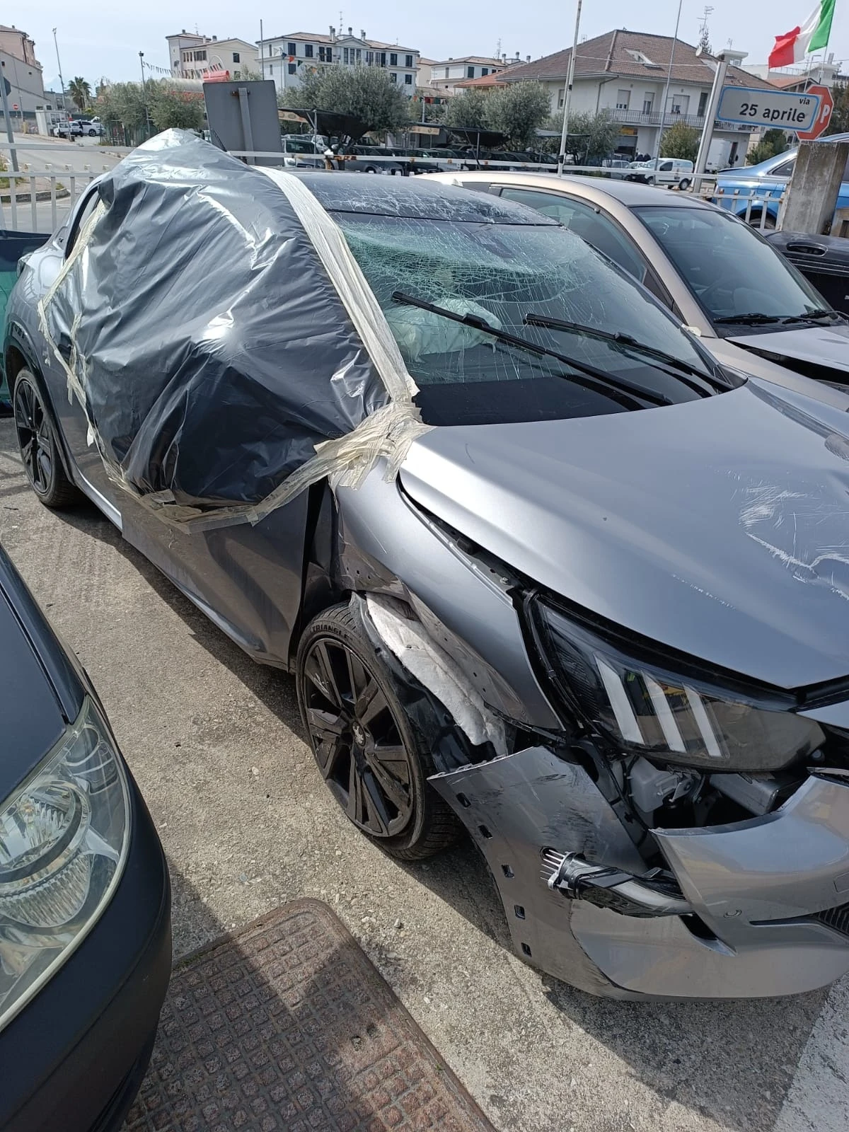 Peugeot 208 GTline | Mobile.bg   12