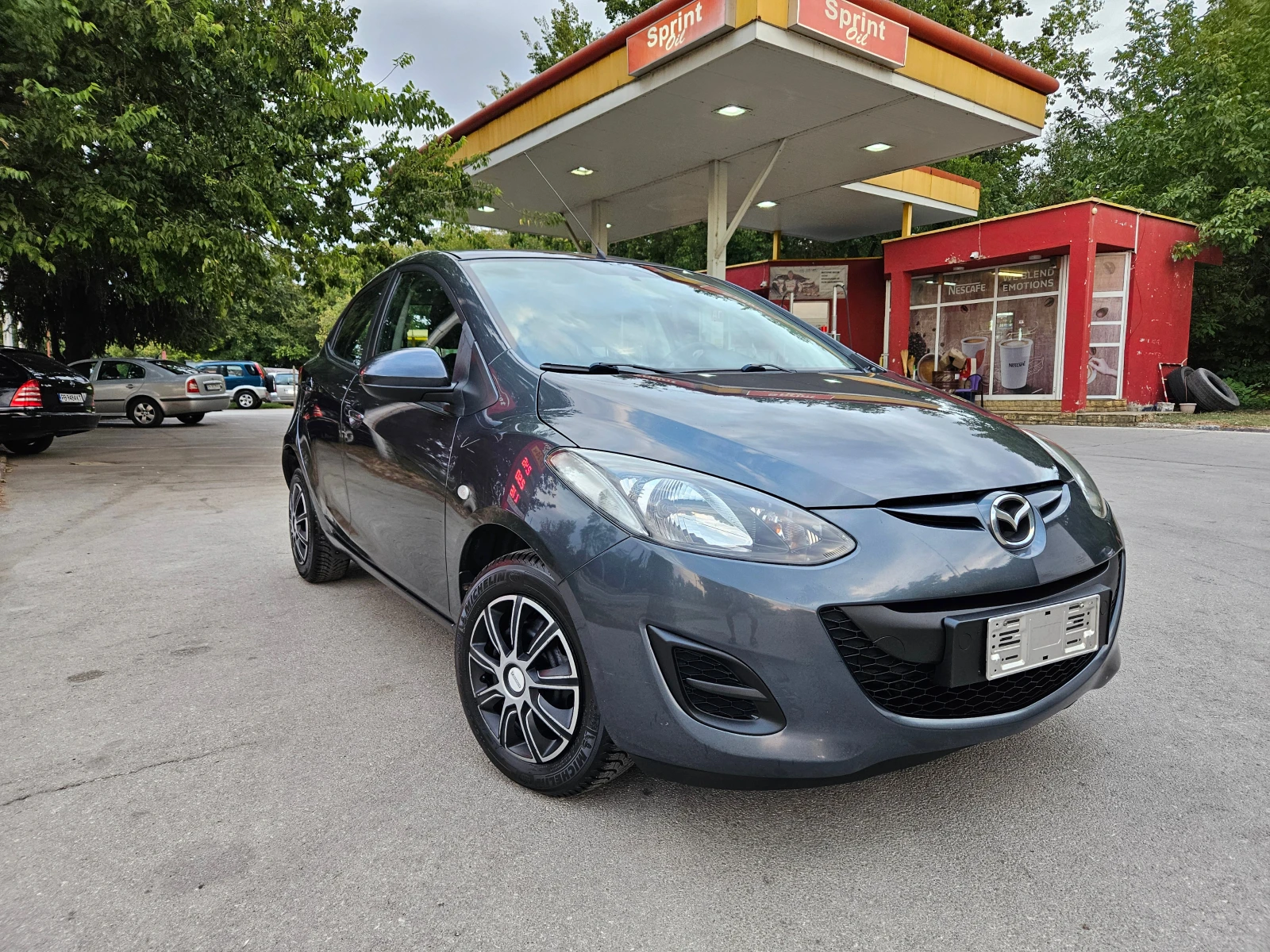 Mazda 2 1.3, 75к.с., FACELIFT! - изображение 3