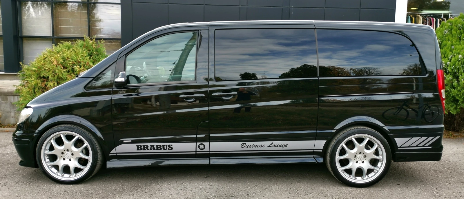 Mercedes-Benz Viano 3, 0 CDI BRABUS BUSINESS LOUNGE - изображение 2