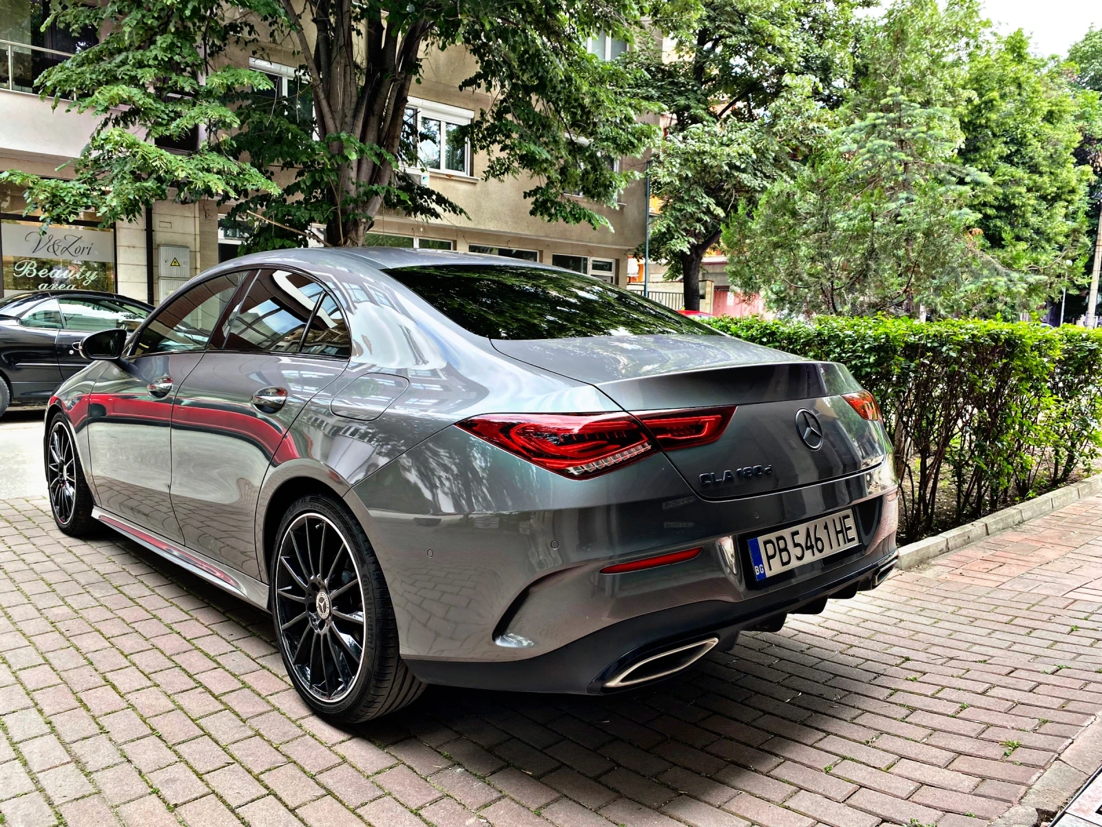Mercedes-Benz CLA 180 AMG пакет черен пакет - изображение 6