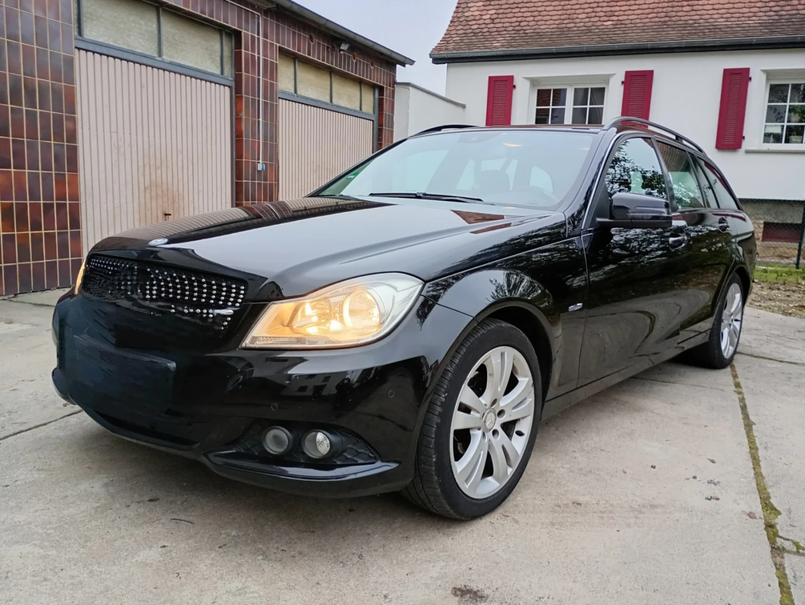 Mercedes-Benz C 220 AMG Blue Efficiency  - изображение 3