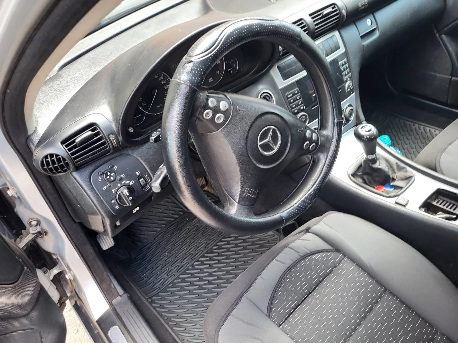 Mercedes-Benz C 180 Компресор/Газ/Отлично състояние/Ръчка - изображение 8