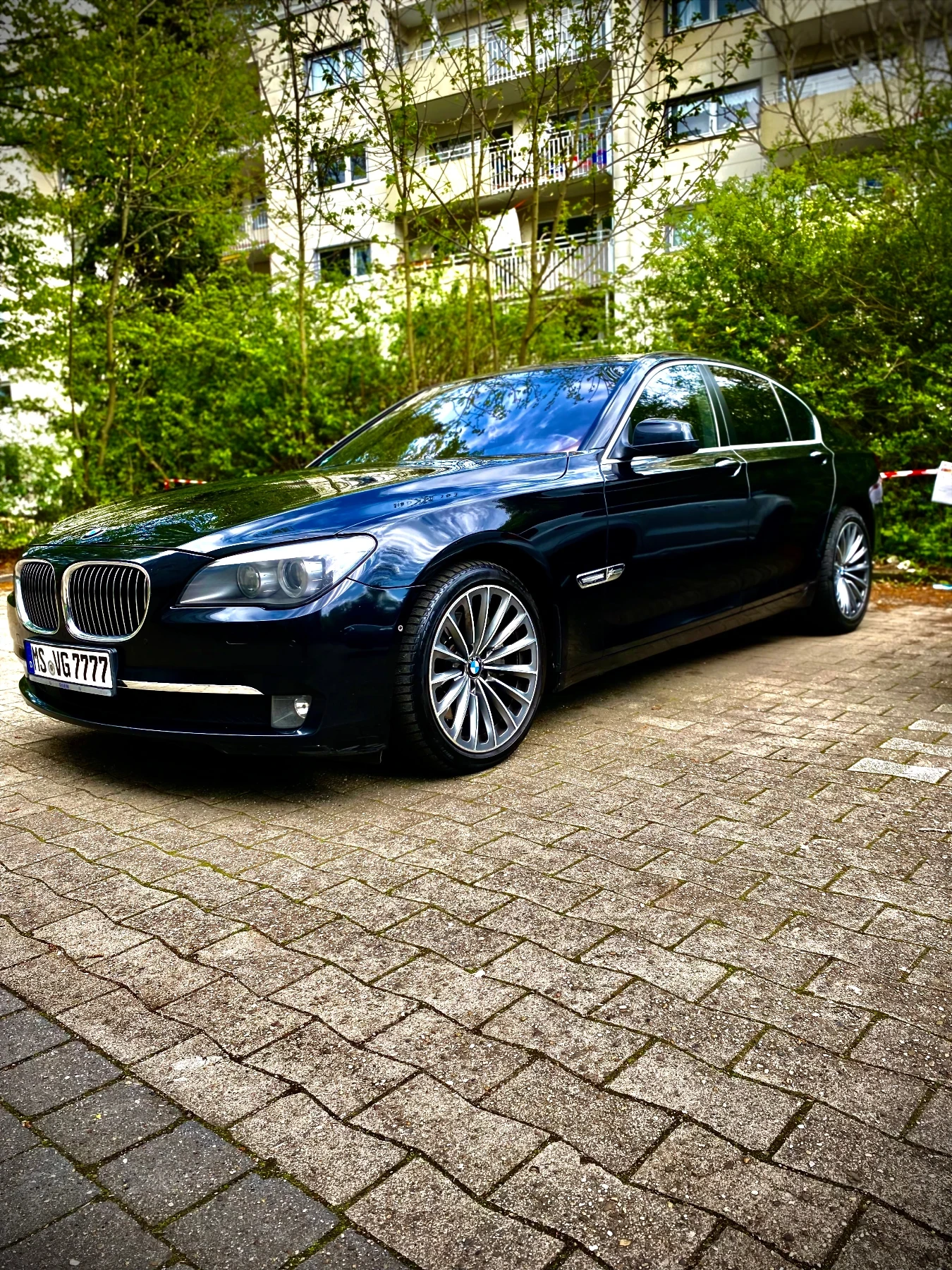 BMW 740 BMW 740 long keyless soft close камери GERMANY - изображение 2