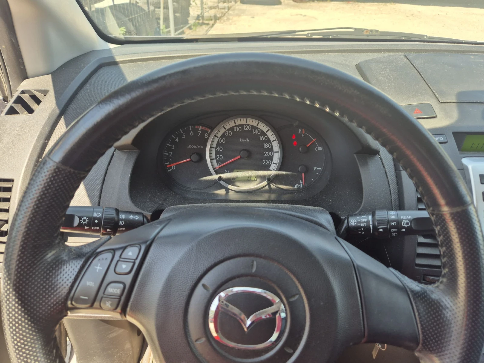 Mazda 5  - изображение 4