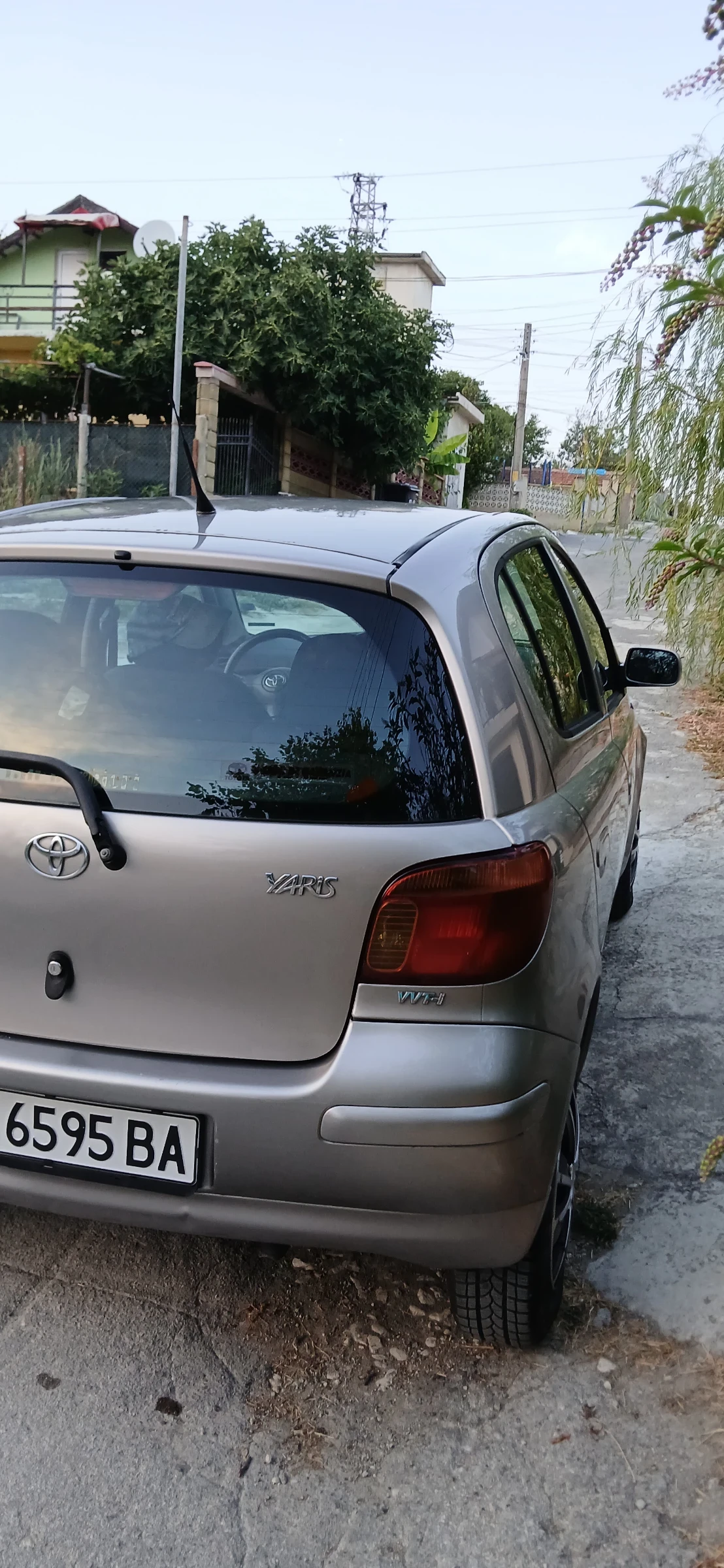 Toyota Yaris 1.3vvti - изображение 7
