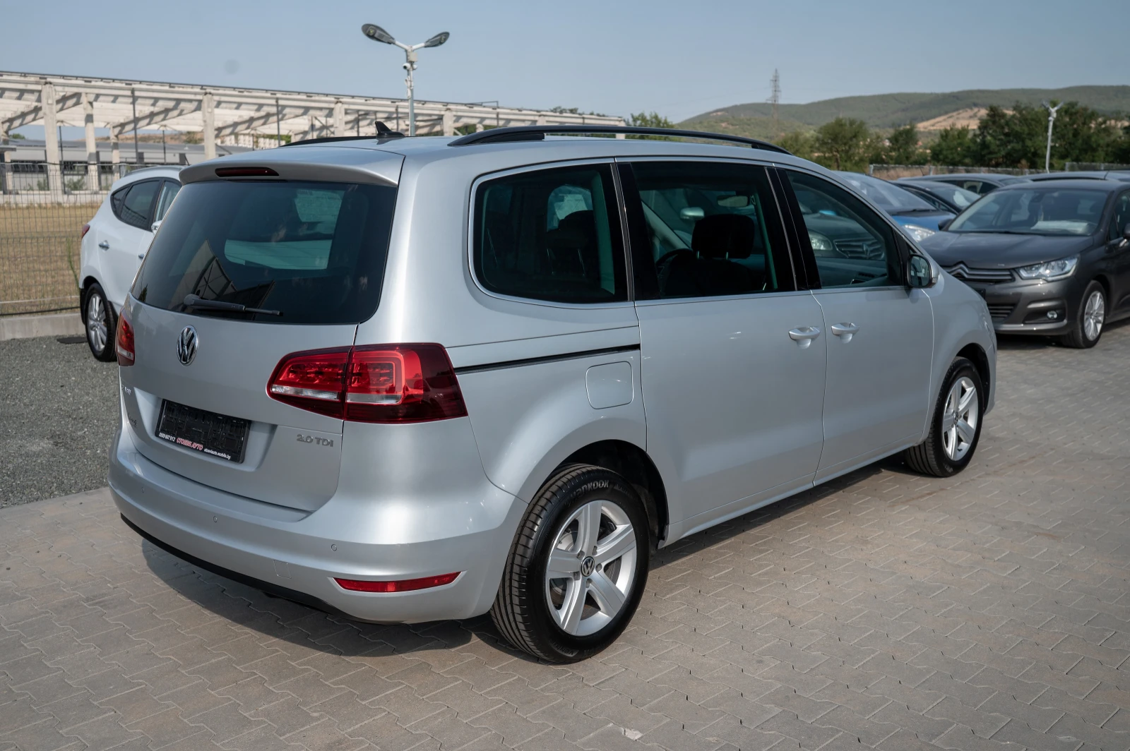 VW Sharan 2.0* TDI* 150кс* вс.екстри - изображение 6
