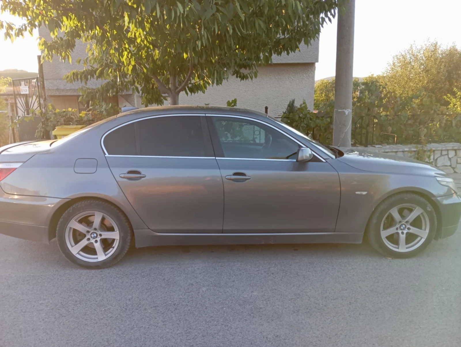 BMW 525 �60 | Mobile.bg � ����������� 4