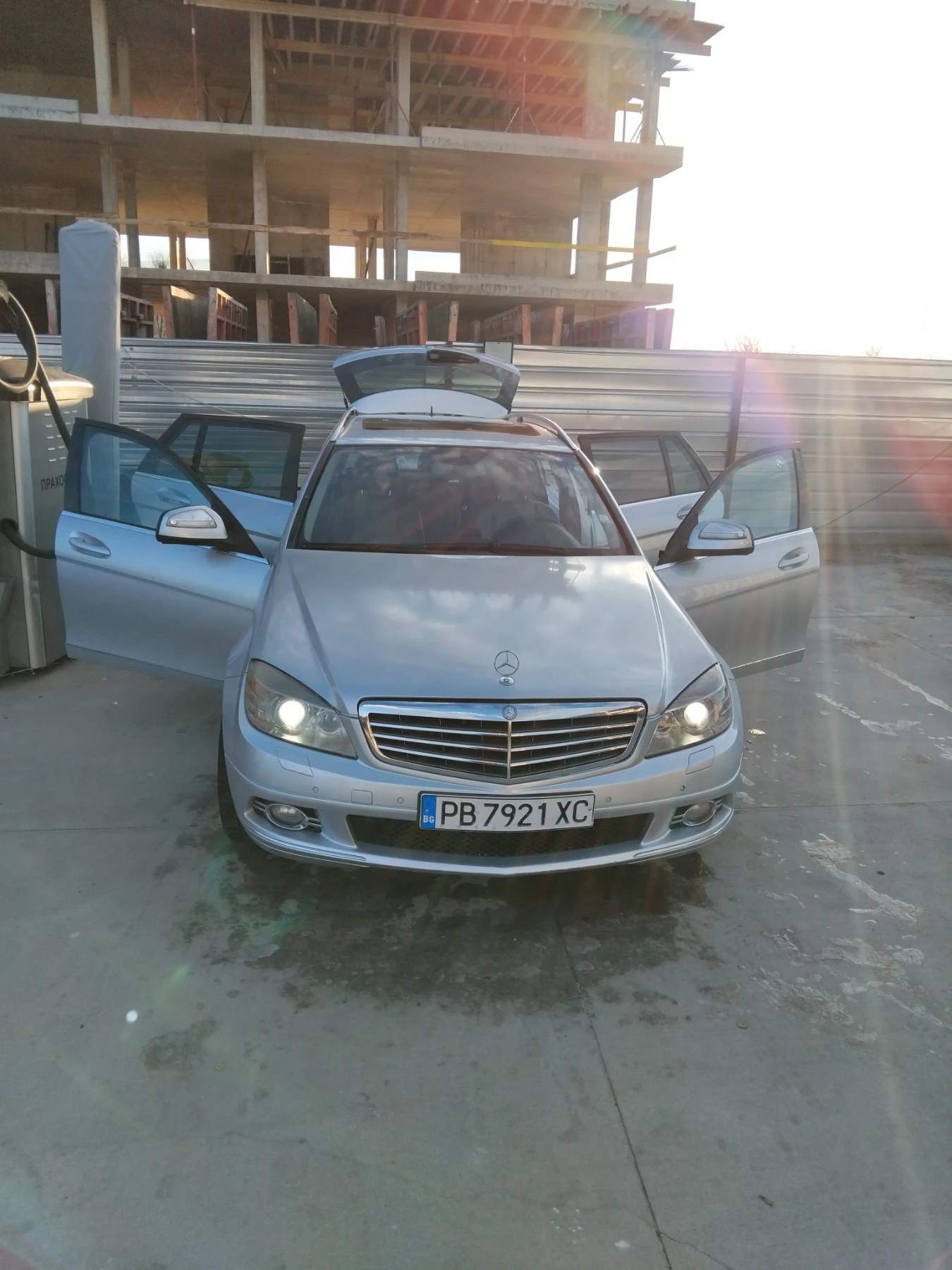 Mercedes-Benz C 320  - изображение 2