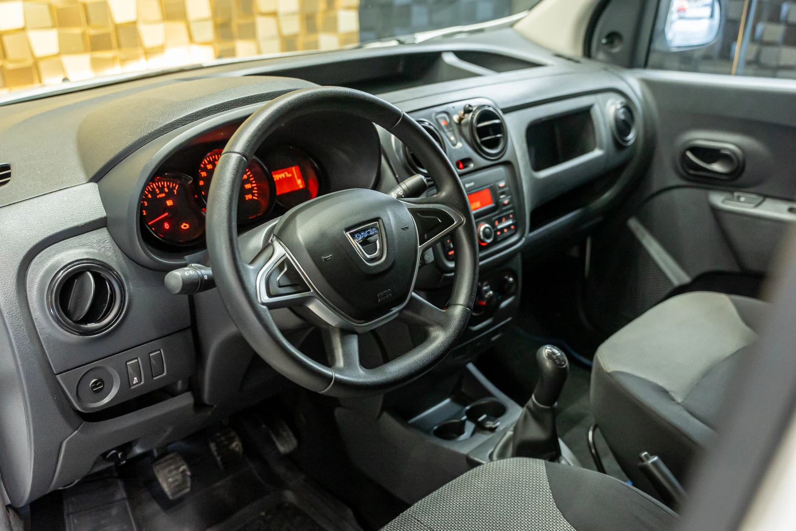 Dacia Dokker Van DCI - изображение 7