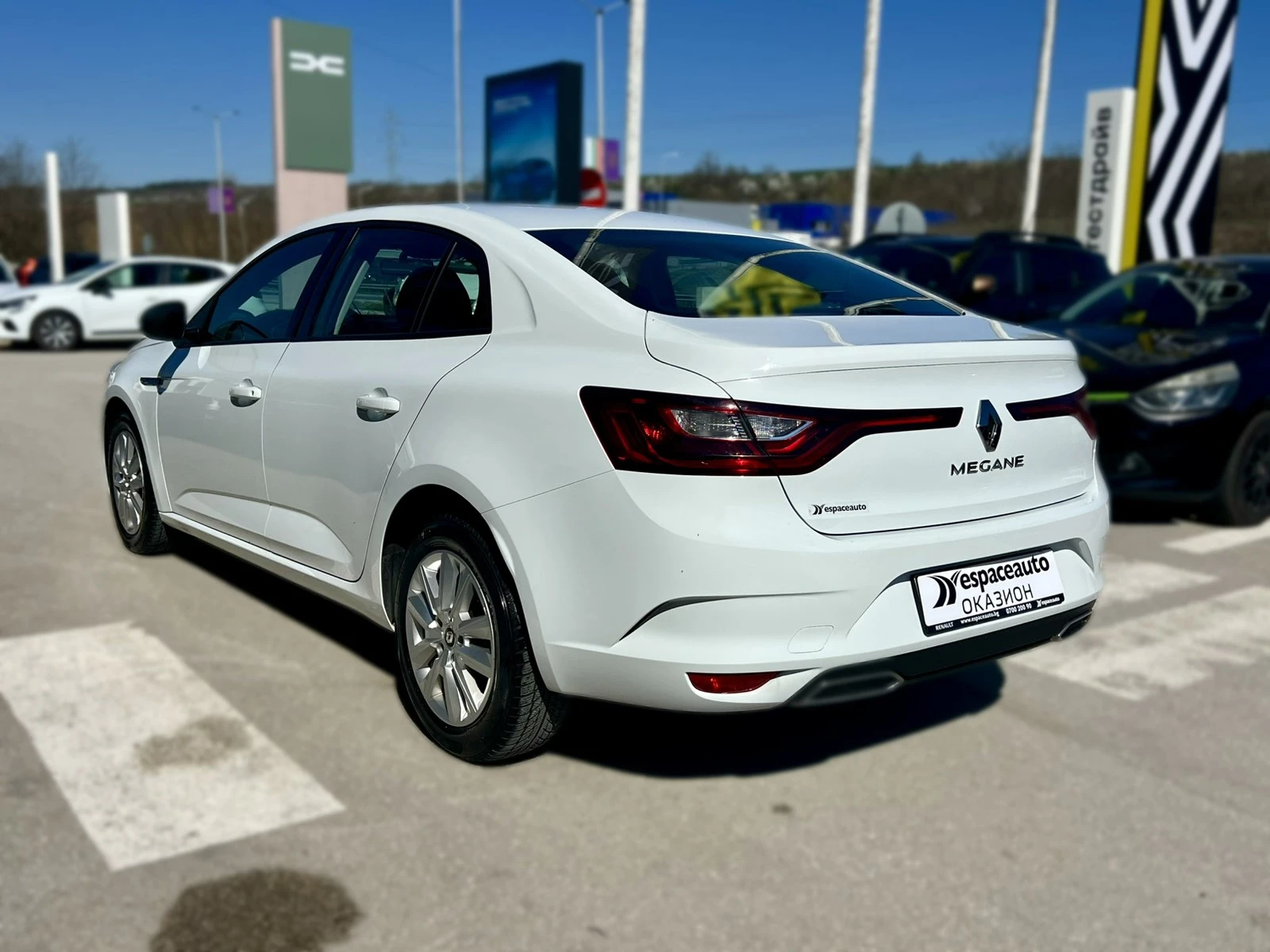 Renault Megane 1.3 TCe / 140 к.с. / ГАРАНЦИЯ, снимка 6 - Автомобили и джипове - 54111602