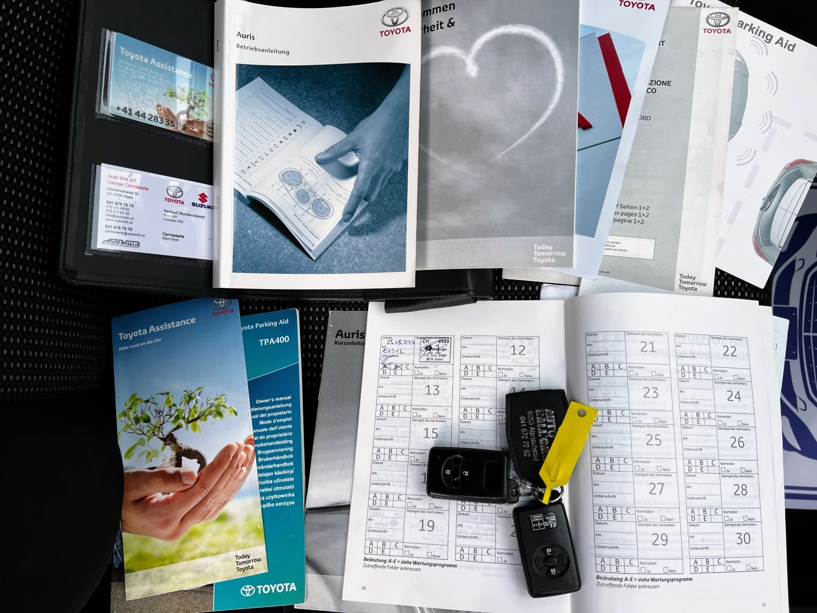 Toyota Auris 1.6i AUTOMATIC 168000KM, снимка 15 - Автомобили и джипове - 54203070