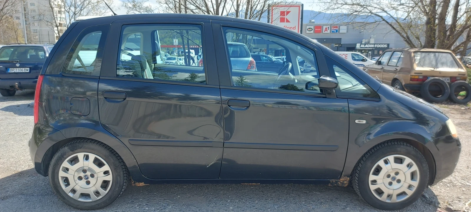 Fiat Idea, снимка 5 - Автомобили и джипове - 54247355