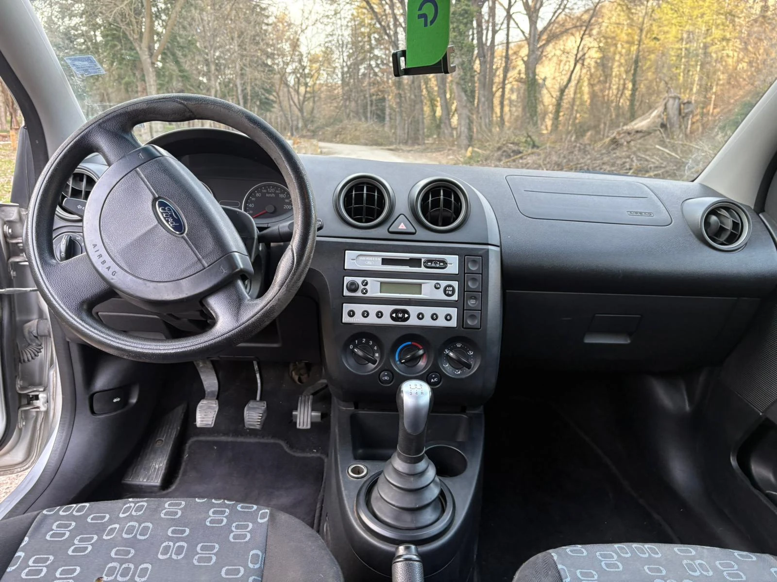 Ford Fiesta, снимка 5 - Автомобили и джипове - 54462695