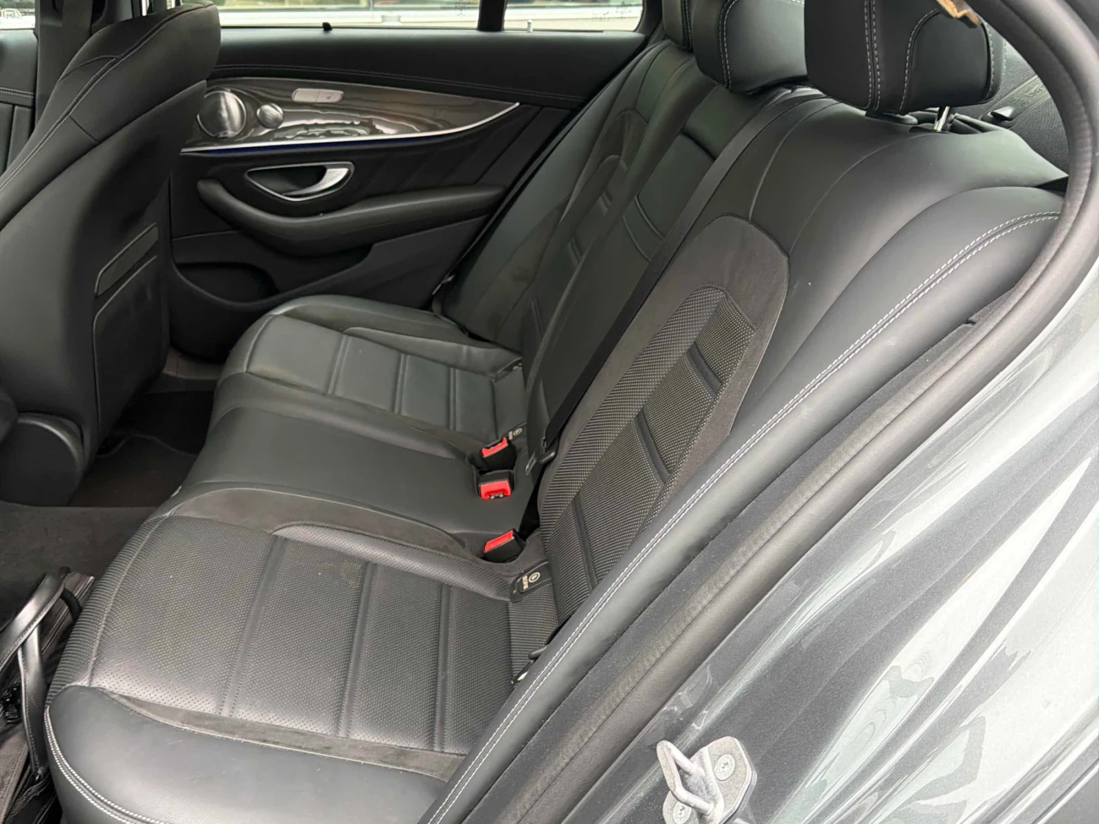 Mercedes-Benz C 43 AMG BURMESTER * ДИСТРОНИК* ОБДУХВАНЕ * CAR FAX * , снимка 10 - Автомобили и джипове - 54577949