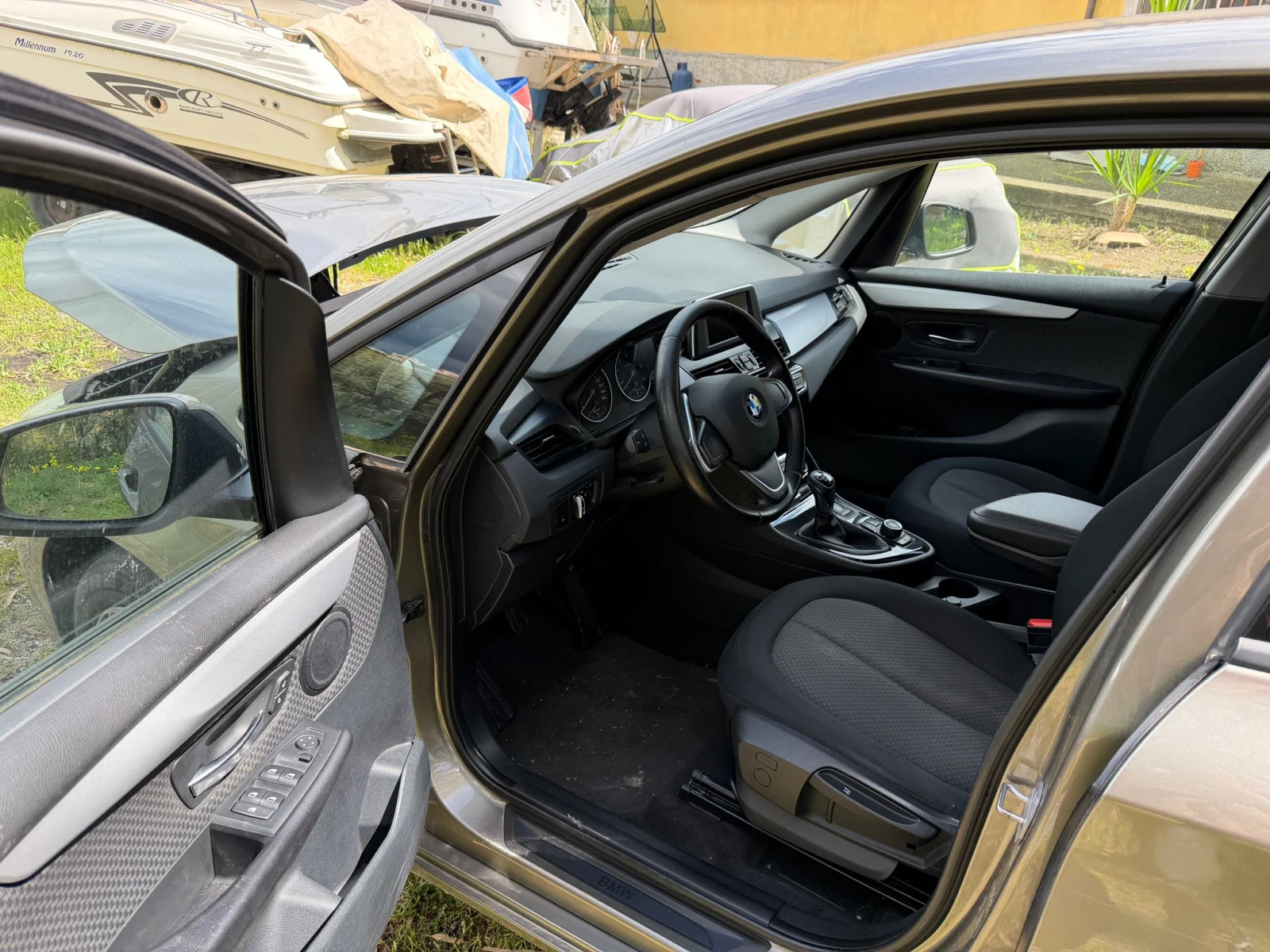 BMW 2 Active Tourer, снимка 8 - Автомобили и джипове - 54651088