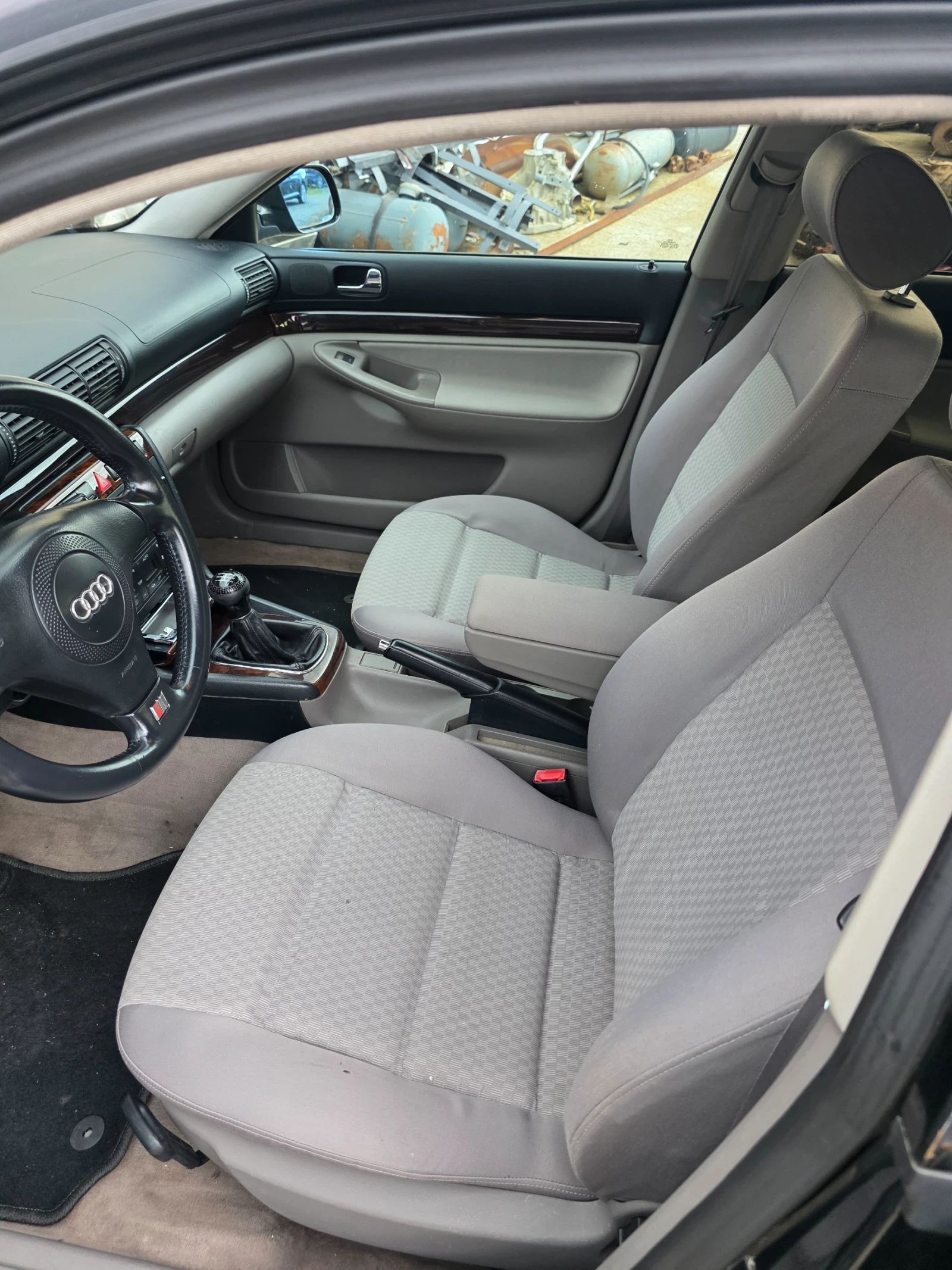 Audi A4 1.9тди 116к.с., снимка 10 - Автомобили и джипове - 54653900