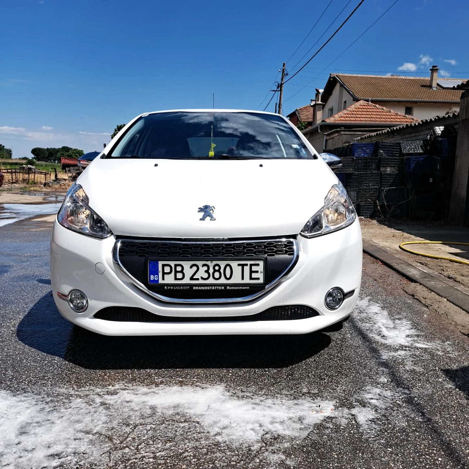 Peugeot 208, снимка 5 - Автомобили и джипове - 54692951
