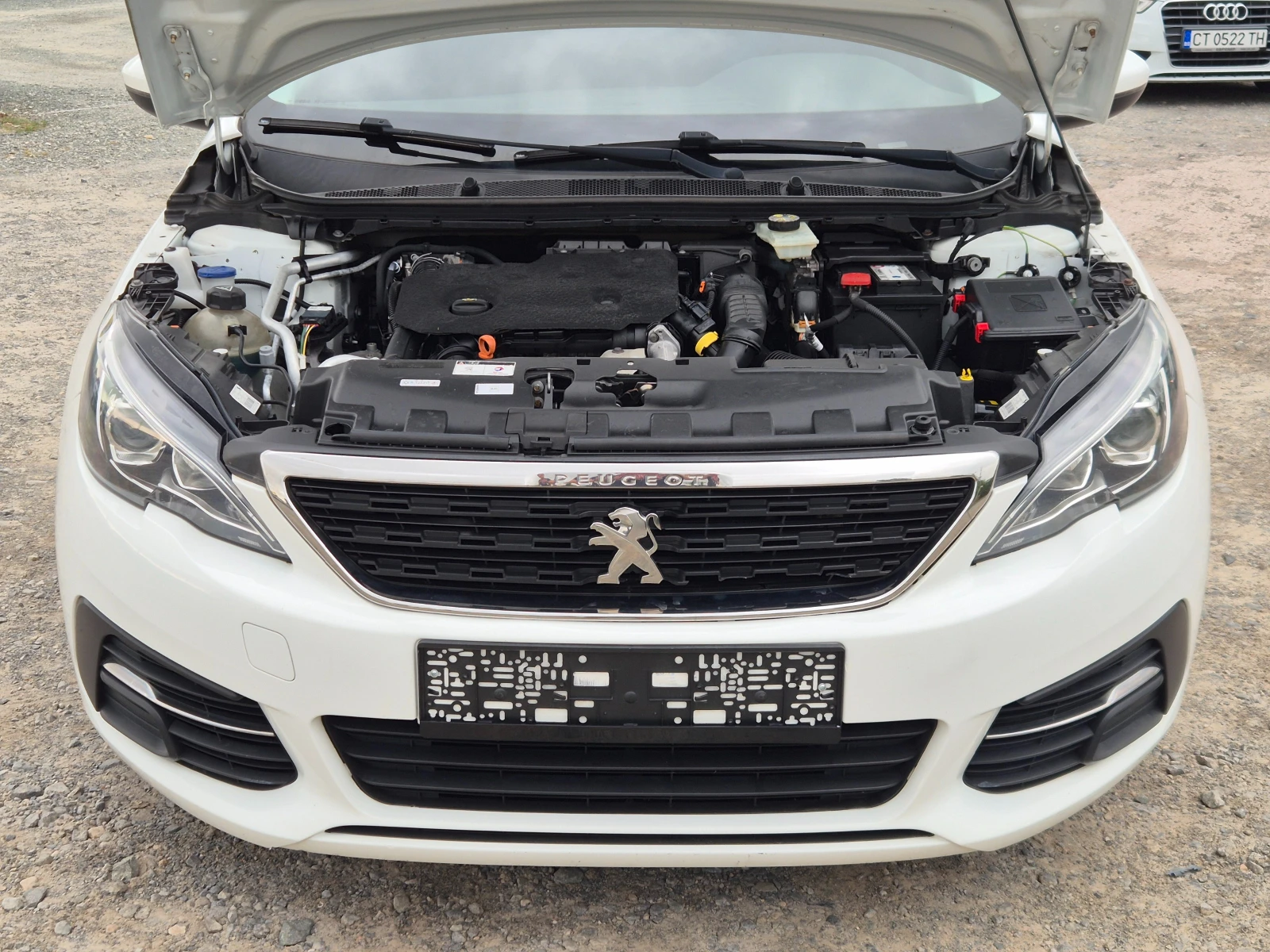 Peugeot 308 SW 1.5HDI 131кс, снимка 15 - Автомобили и джипове - 54877724