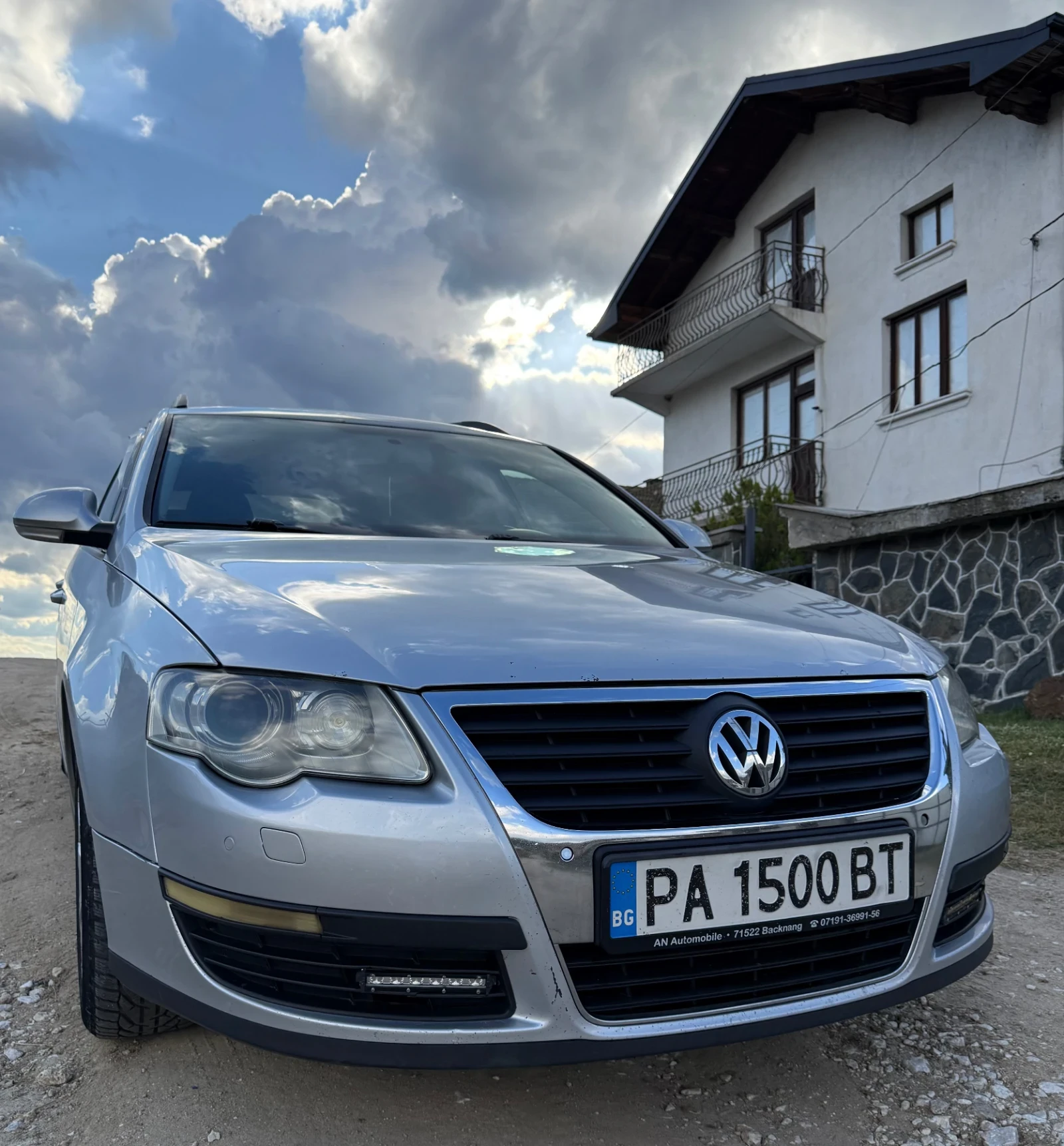 VW Passat TDI / 6скорости, снимка 4 - Автомобили и джипове - 54962405