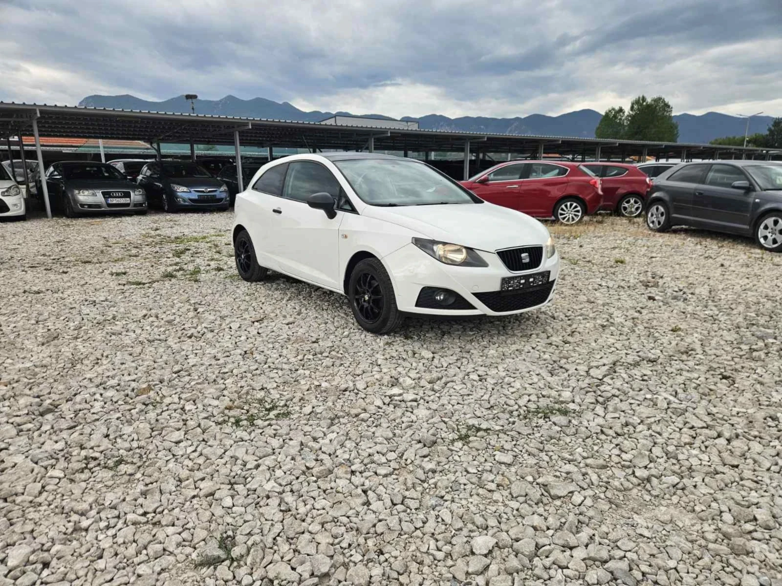 Seat Ibiza 1.2* klima* , снимка 3 - Автомобили и джипове - 55378987