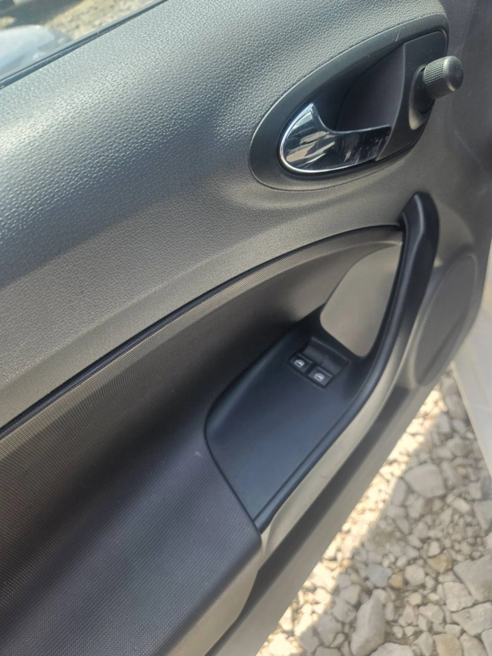 Seat Ibiza 1.2* klima* , снимка 16 - Автомобили и джипове - 55378987