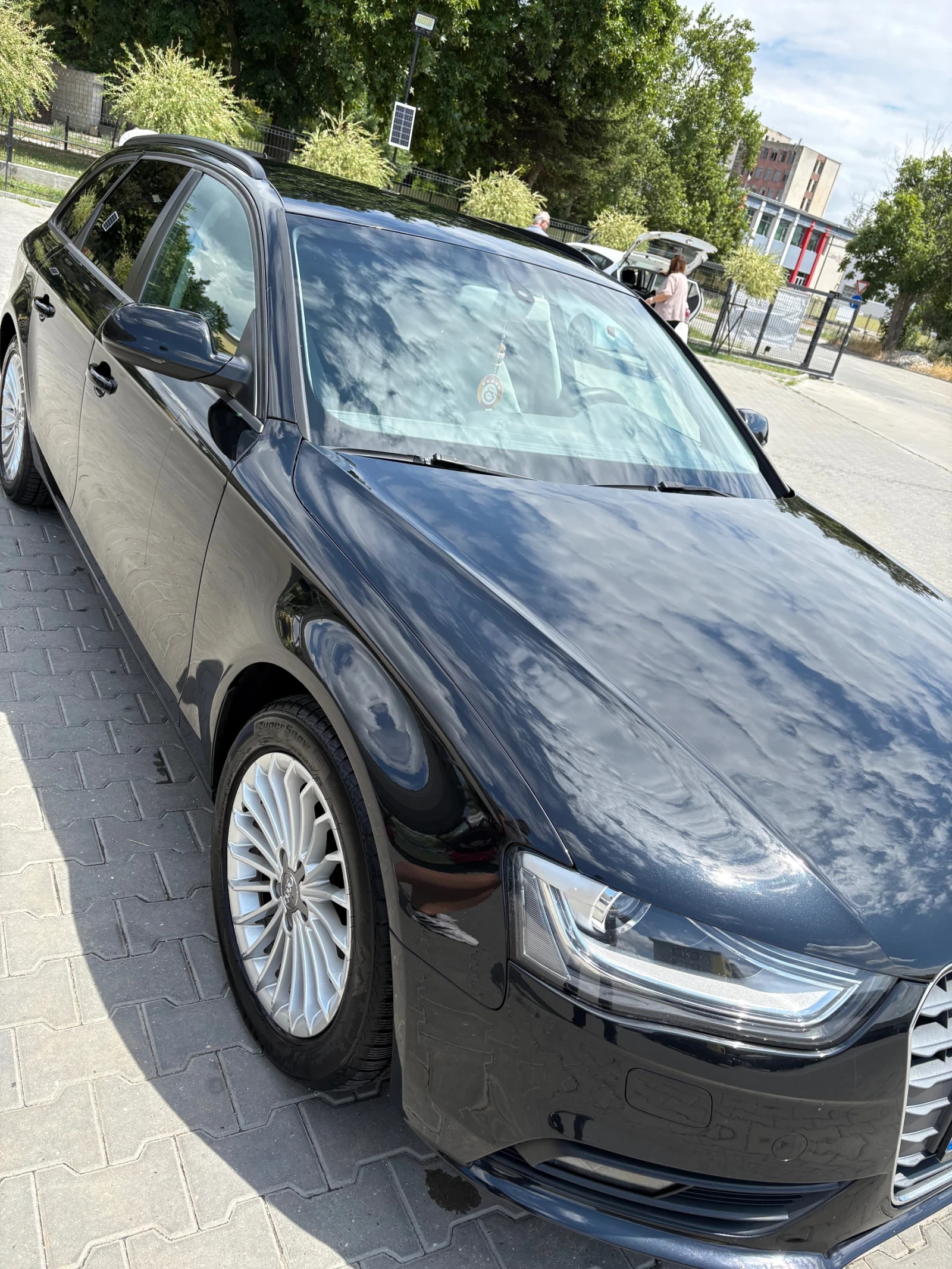 Audi A4 Avant, снимка 10 - Автомобили и джипове - 55414893