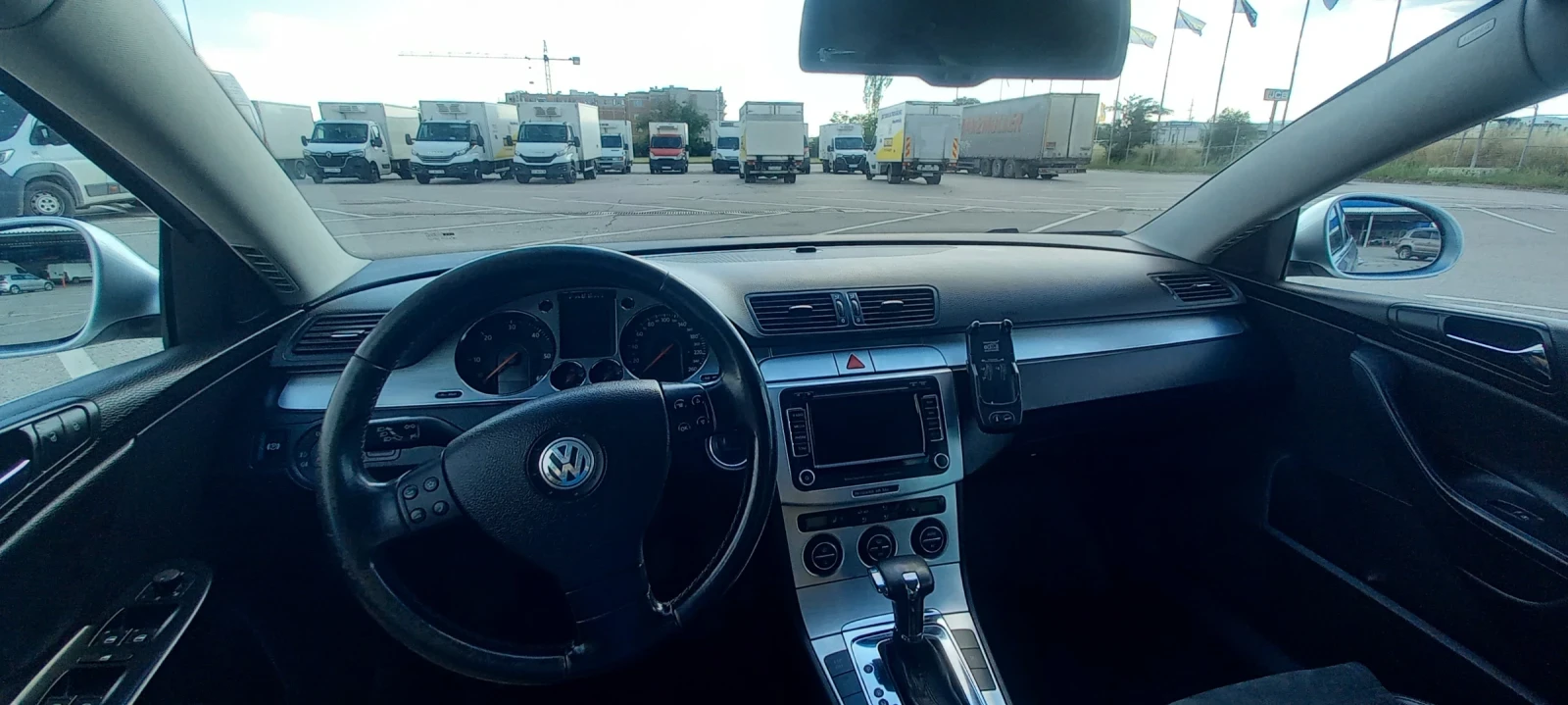 VW Passat 2.0 TDI CR, снимка 14 - Автомобили и джипове - 55571528