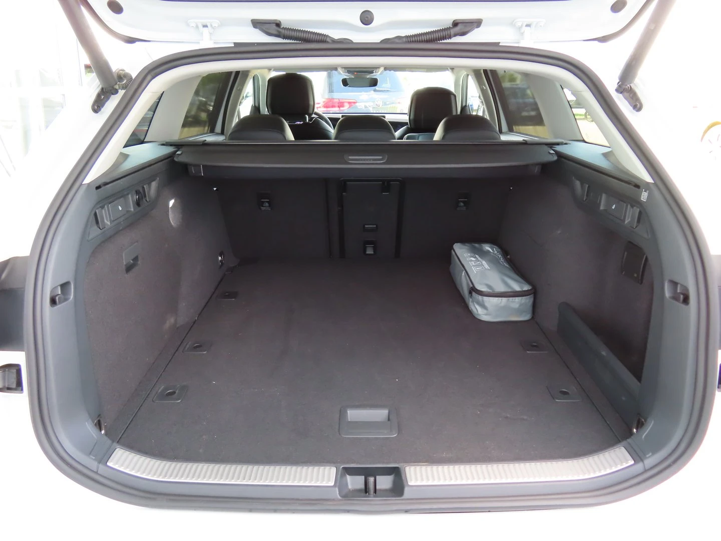 VW Passat | Mobile.bg � ����������� 16