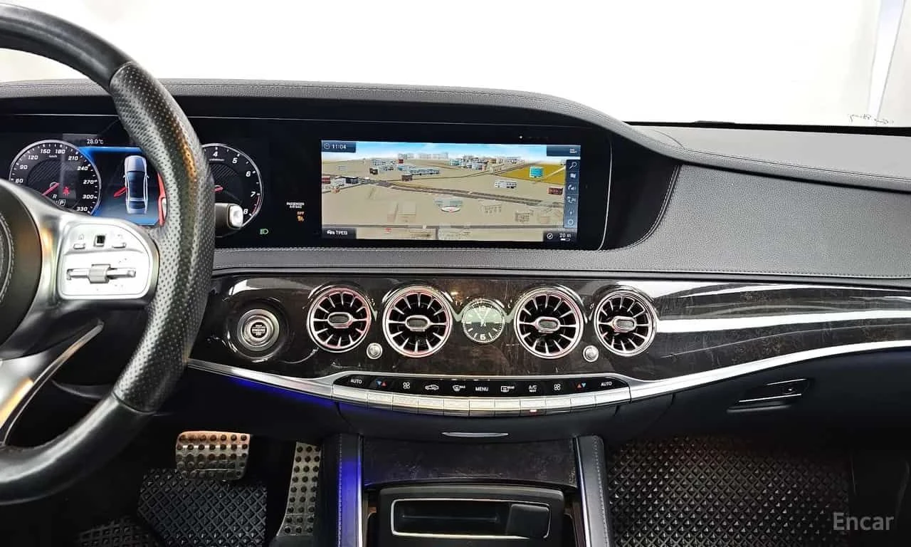 Mercedes-Benz S 63 AMG 4MATIC+ /ОБДУХВАНЕ/ПАНОРАМА/ДИСТРОНИК/360, снимка 14 - Автомобили и джипове - 55684118