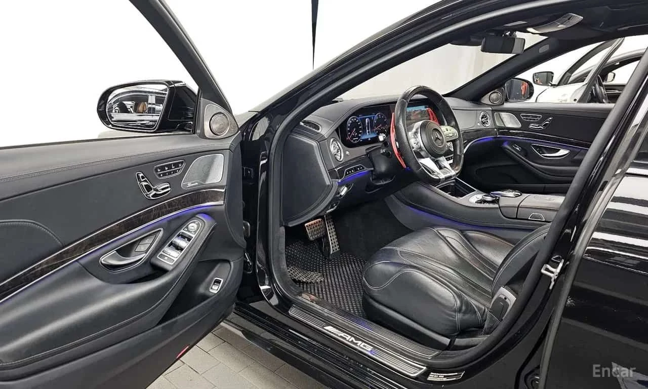 Mercedes-Benz S 63 AMG 4MATIC+ /ОБДУХВАНЕ/ПАНОРАМА/ДИСТРОНИК/360, снимка 10 - Автомобили и джипове - 55684118