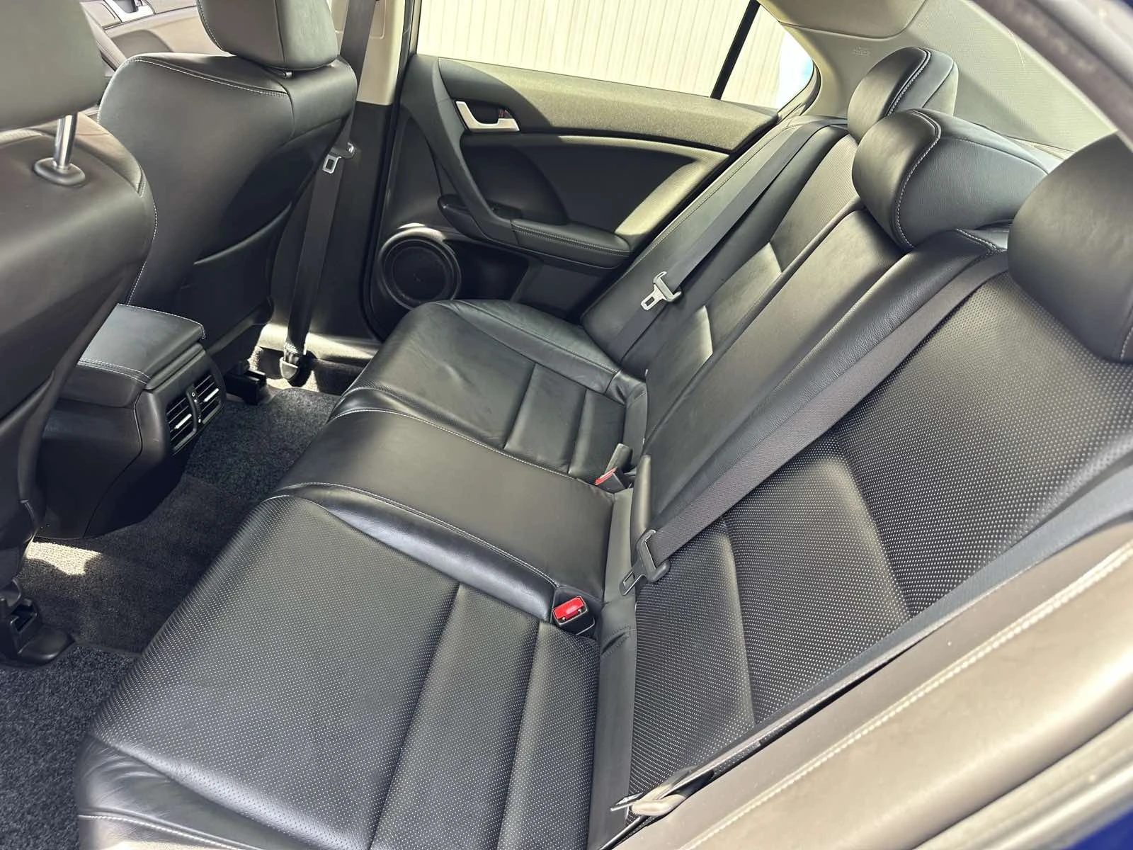 Honda Accord 2, 2 i-DTEC, снимка 17 - Автомобили и джипове - 56090495