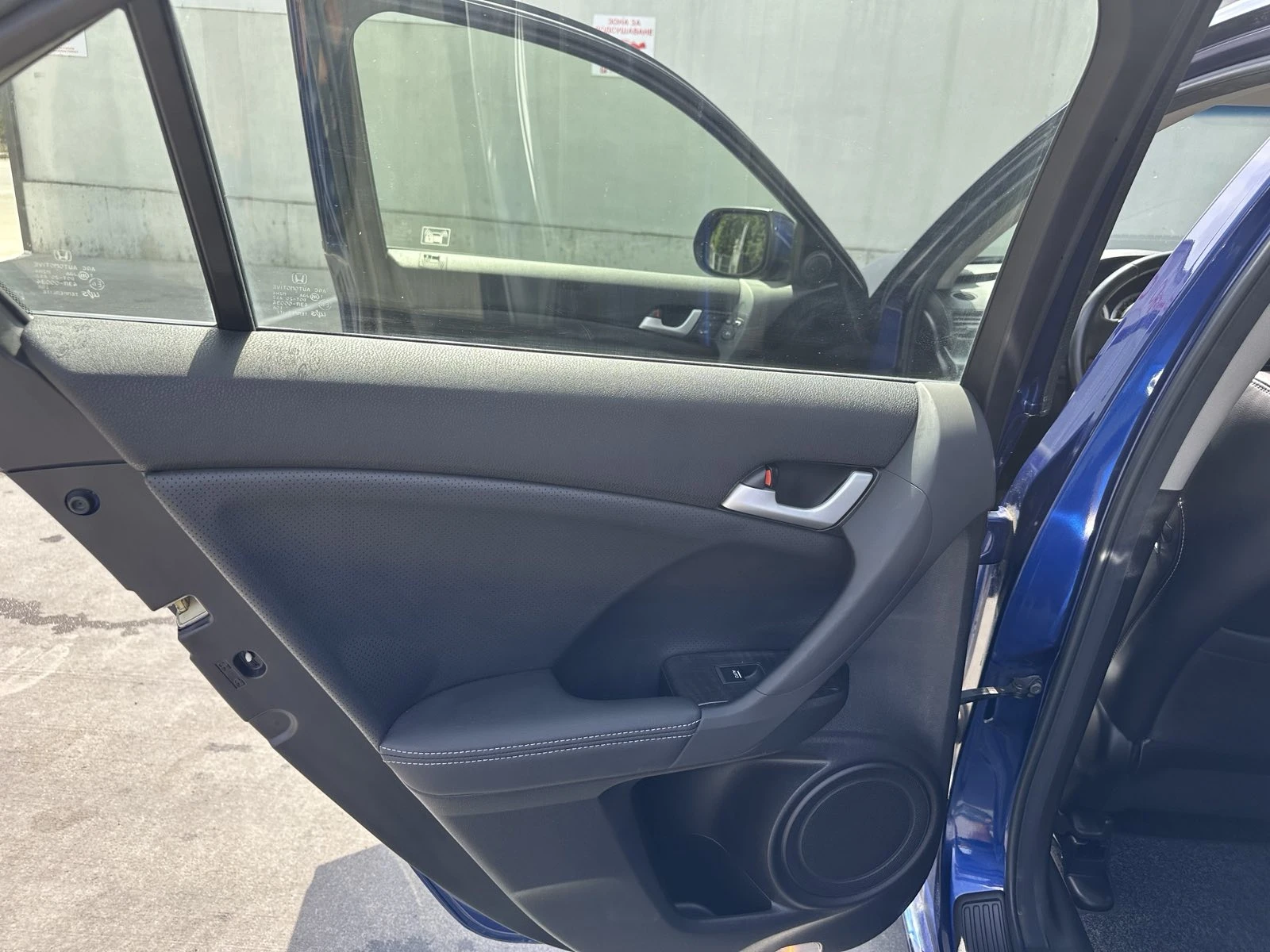 Honda Accord 2, 2 i-DTEC, снимка 12 - Автомобили и джипове - 56090495