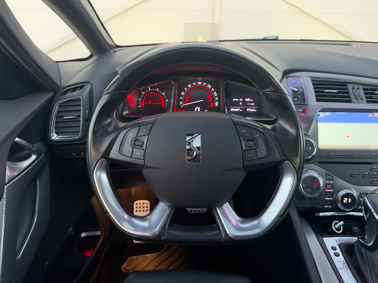 DS DS 5 2.0HDI Автомат/Панорама/Head-up/Full/Лизинг, снимка 13 - Автомобили и джипове - 56305157