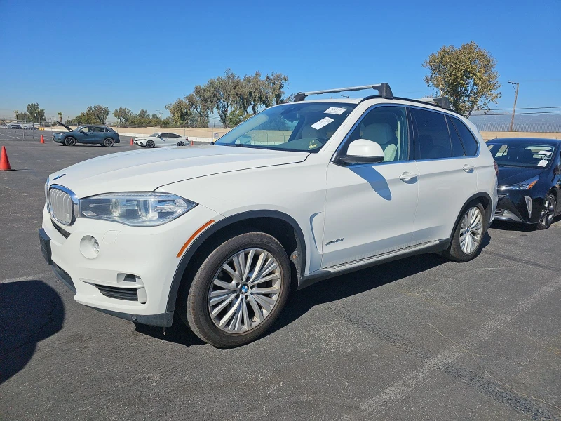 BMW X5 5.0i* XDrive* Distronic* Panorama* Keyless, снимка 1 - Автомобили и джипове - 48001779