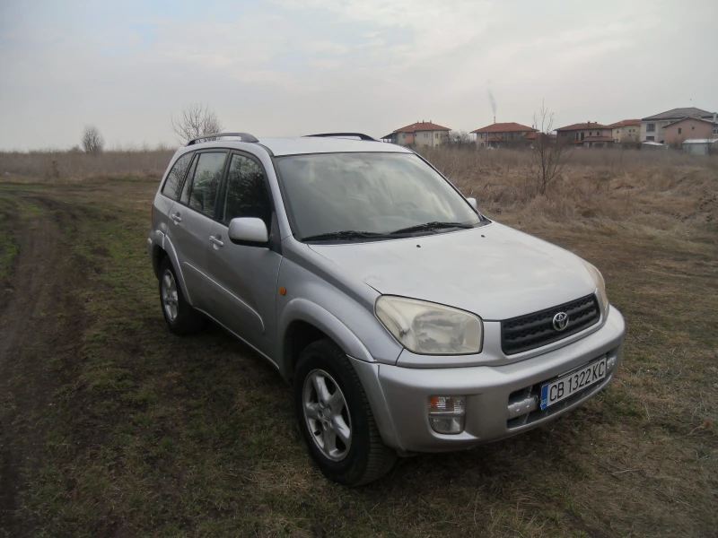 Toyota Rav4, снимка 2 - Автомобили и джипове - 49125989