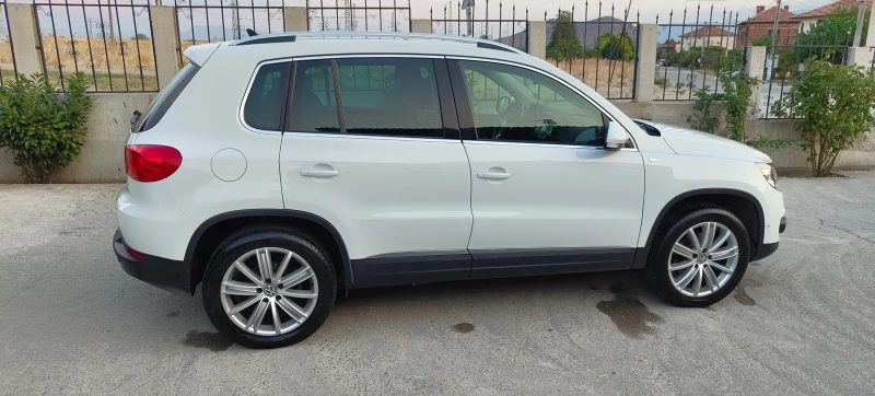 VW Tiguan 2.0TDI 177hp Cup 4Motion, снимка 7 - Автомобили и джипове - 51766484