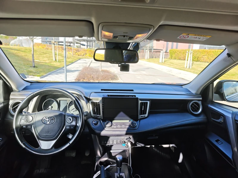 Toyota Rav4 * 2.0* 4x4 * VVT-i Luxury , снимка 8 - Автомобили и джипове - 52523563