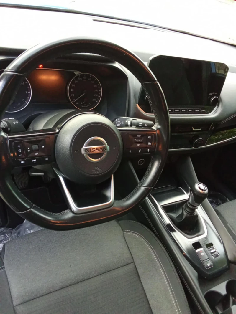 Nissan Qashqai Хибрит, снимка 4 - Автомобили и джипове - 52804188