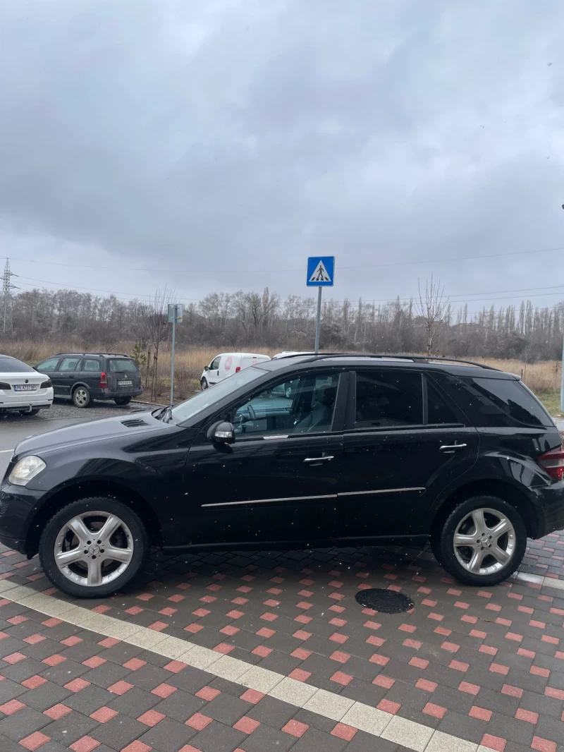 Mercedes-Benz ML 320, снимка 4 - Автомобили и джипове - 52897301