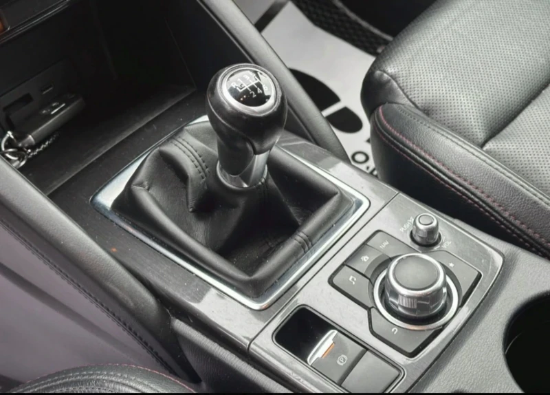 Mazda CX-5  2.2 Skyactiv-D | Ръчка, снимка 8 - Автомобили и джипове - 53530405