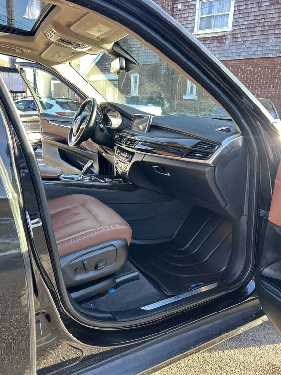 BMW X5 * HeadUp* AвтоКредит* (ЦЕНА ДО БГ), снимка 13 - Автомобили и джипове - 53582210