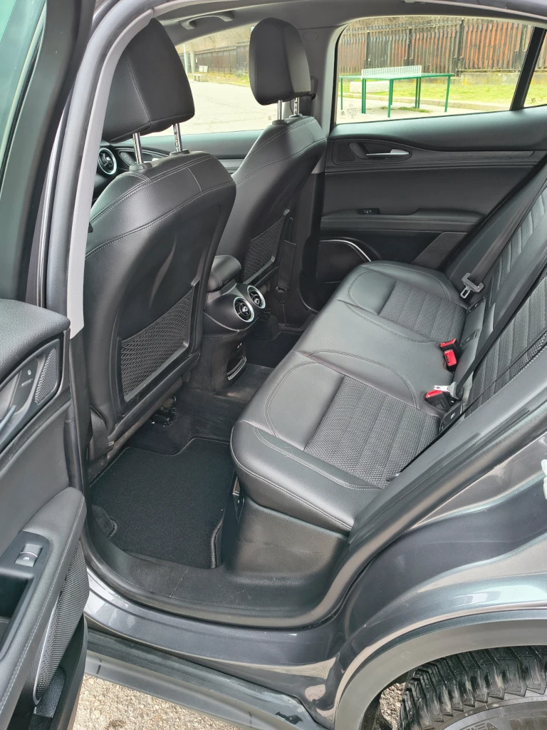 Alfa Romeo Stelvio Super 2.0 280 Q4, снимка 6 - Автомобили и джипове - 54017527