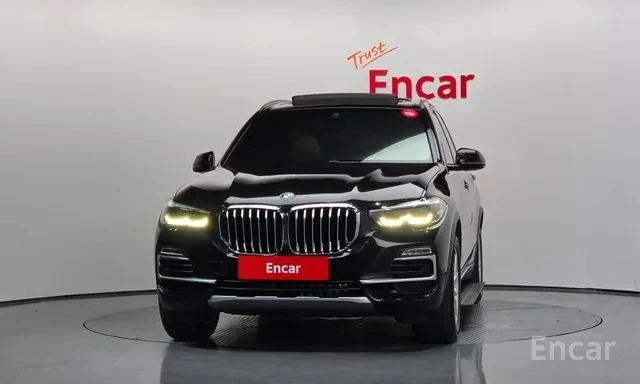 BMW X5 xDrive40i xLine | 360  Камера | Панорама | Memory, снимка 3 - Автомобили и джипове - 55564047